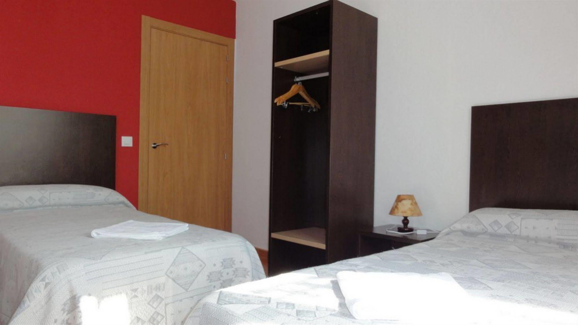 Aparthotel Can Gallart Santa Coloma De Farners Eksteriør bilde